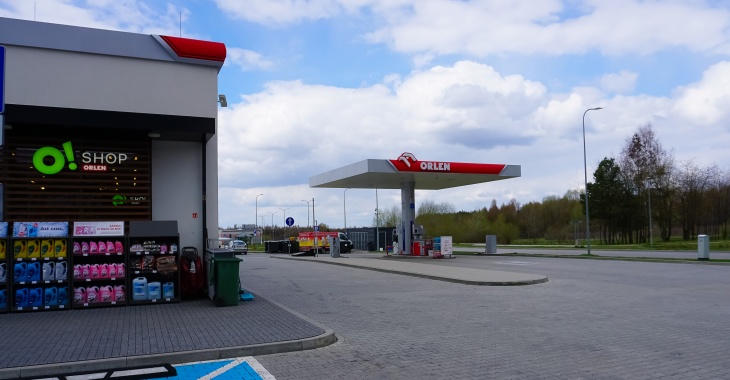 Promocja na stajach ORLEN. Od świąt do majówki jeździmy taniej Promocja na stajach ORLEN. Od świąt do majówki jeździmy taniej