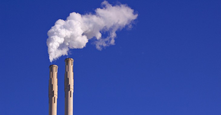 Lipiec: Spadek podaży uprawnień do emisji CO2 powoduje wzrost prognozowanej ceny