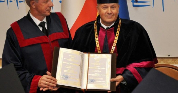 Tytuł Doktora Honoris Causa dla komendanta głównego PSP Tytuł Doktora Honoris Causa dla komendanta głównego PSP