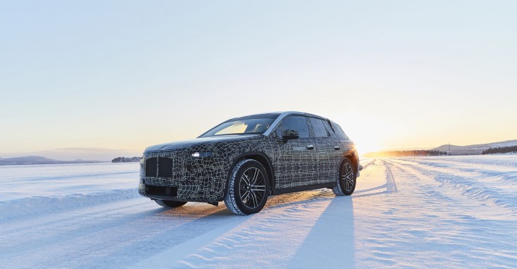 BMW testuje całkowicie elektryczny model iNEXT w warunkach zimowych BMW testuje całkowicie elektryczny model iNEXT w warunkach zimowych