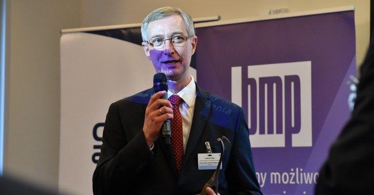 Produkcja energii z OZE będzie coraz tańsza Produkcja energii z OZE będzie coraz tańsza