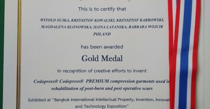 Naukowcy z Politechniki Krakowskiej ze złotymi medalami międzynarodowej wystawy wynalazków w Tajlandii