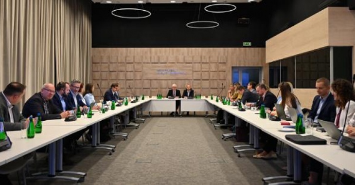 Na temat planu rozmieszczenia infrastruktury ładowania w korytarzach sieci TEN-T Na temat planu rozmieszczenia infrastruktury ładowania w korytarzach sieci TEN-T